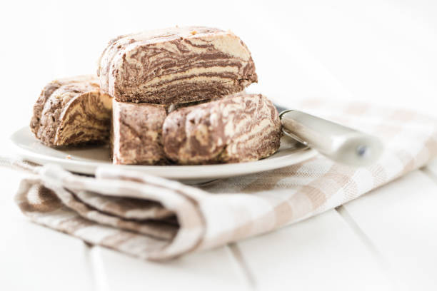 تصویر 4 از حلوا ارده خلال دار تازه با طعم متفاوت و خاصیت زیاد